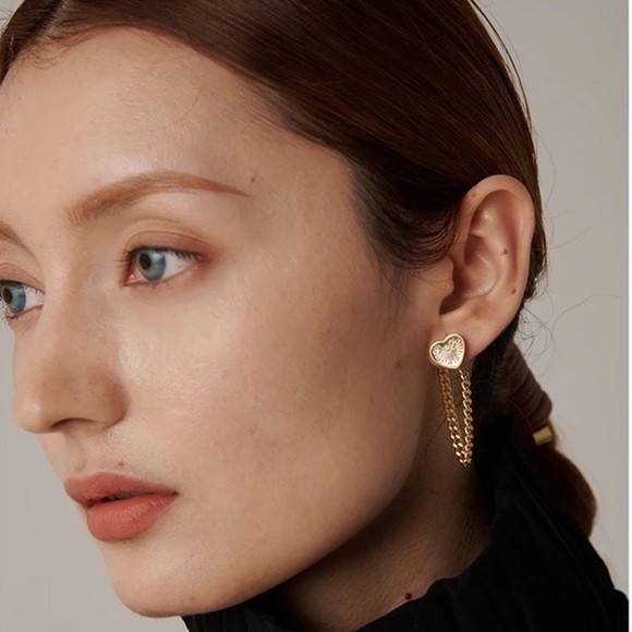 18k Gold Plated Shiny Cubic Zirconia Earrings - Picture 5 of 9